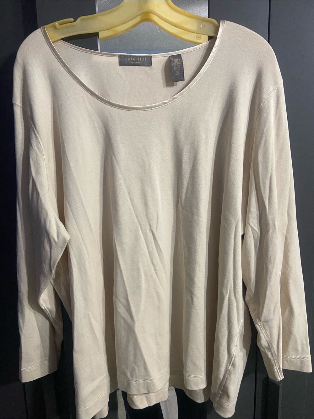 Kate Hill Soft Cream Long Sleeve Scoop Neck Top
